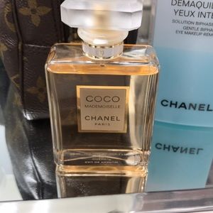 Chanel coco mademoiselle perfume